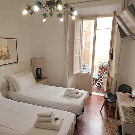 Pensionat Casa Linnea 3*